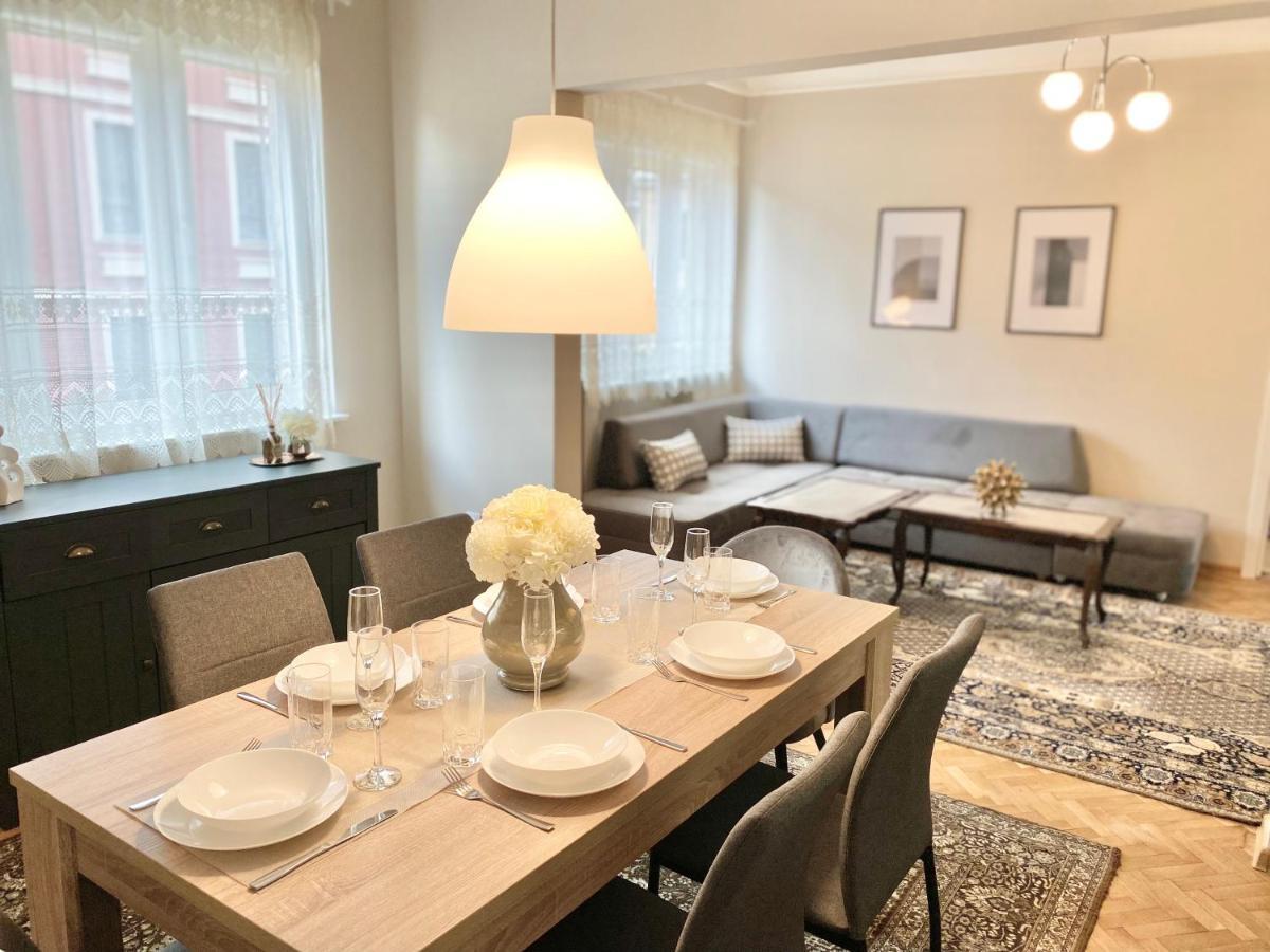 Top Centre Sofia Apartment For 6 Guests Bagian luar foto