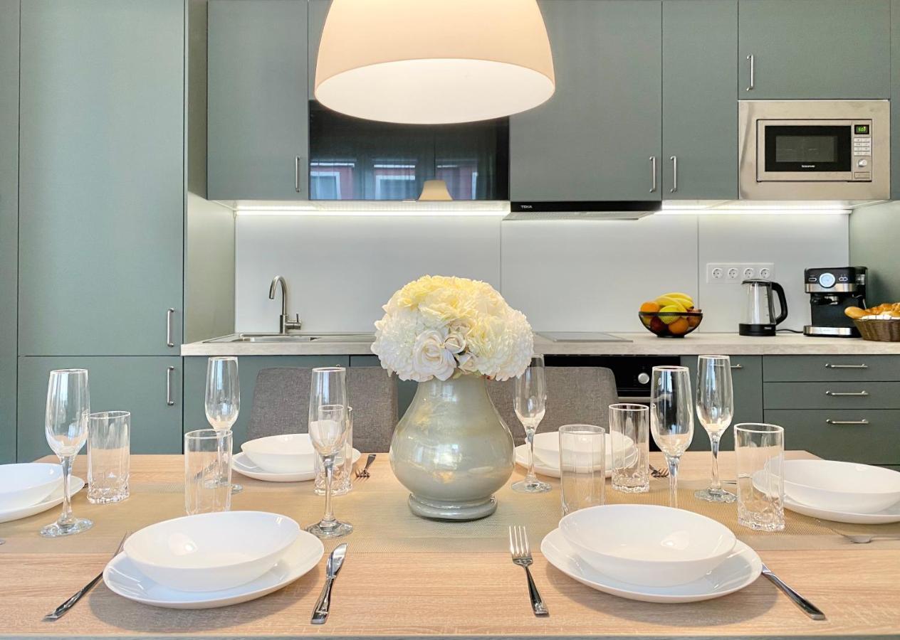 Top Centre Sofia Apartment For 6 Guests Bagian luar foto