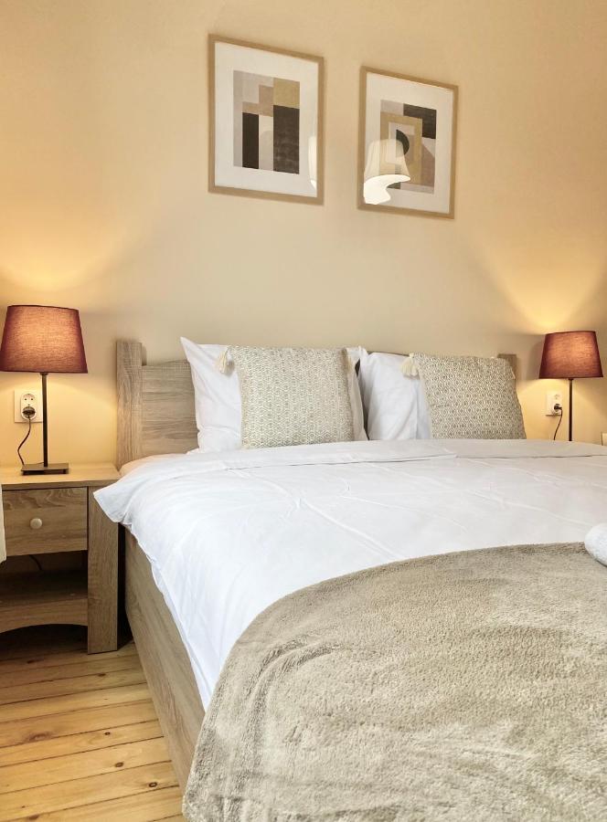 Top Centre Sofia Apartment For 6 Guests Bagian luar foto