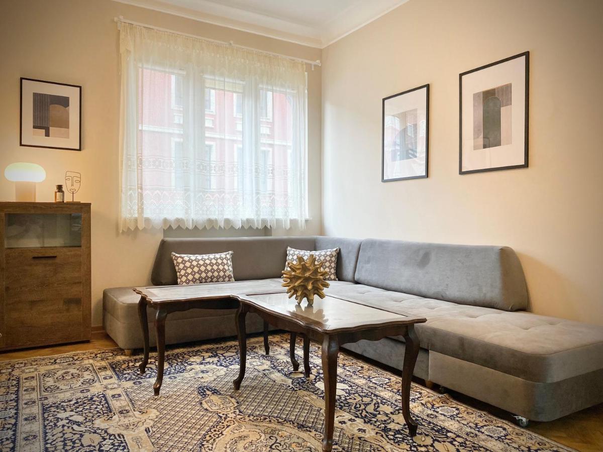 Top Centre Sofia Apartment For 6 Guests Bagian luar foto